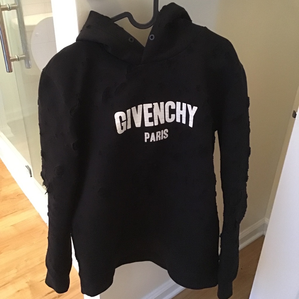 GIVENCHY HOODIE